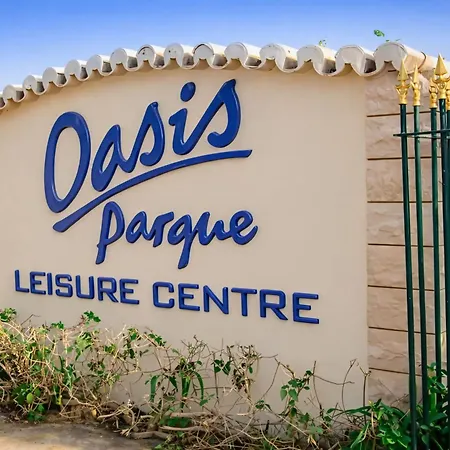 Oasis Parque Ground Floor With Pools, Jacuzzi & Tennis * Portimão
