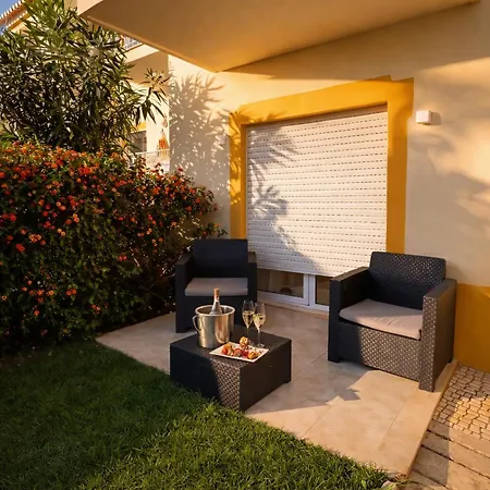 Oasis Parque Ground Floor With Pools, Jacuzzi & Tennis Apartment Portimão
